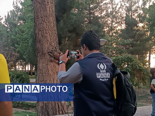 بازدید پسران دومیدانی کاران استان خراسان رضوی از آرامگاه عطار و خیام