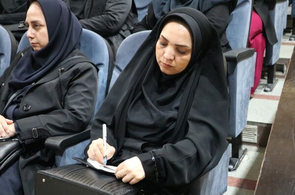 همایش «پازل هویت» 