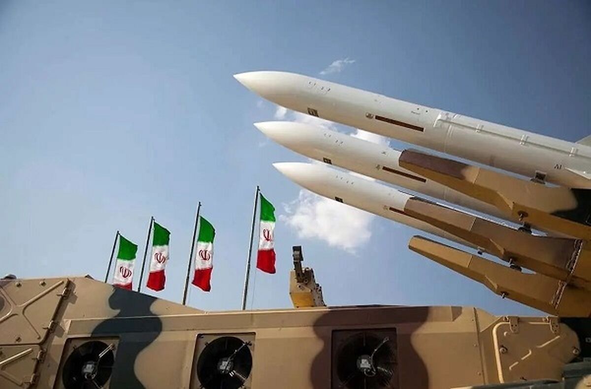 به کشورم افتخار می کنم که با عزت مقابل دشمن می‌ایستد