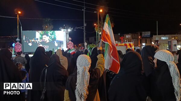 اجتماع مردم پلدختر در میدان بهشتی در شب چهل و هفتم 