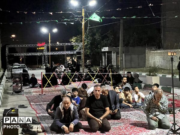 شور حسینی در شهرک ینگی امام  در شب اول محرم 