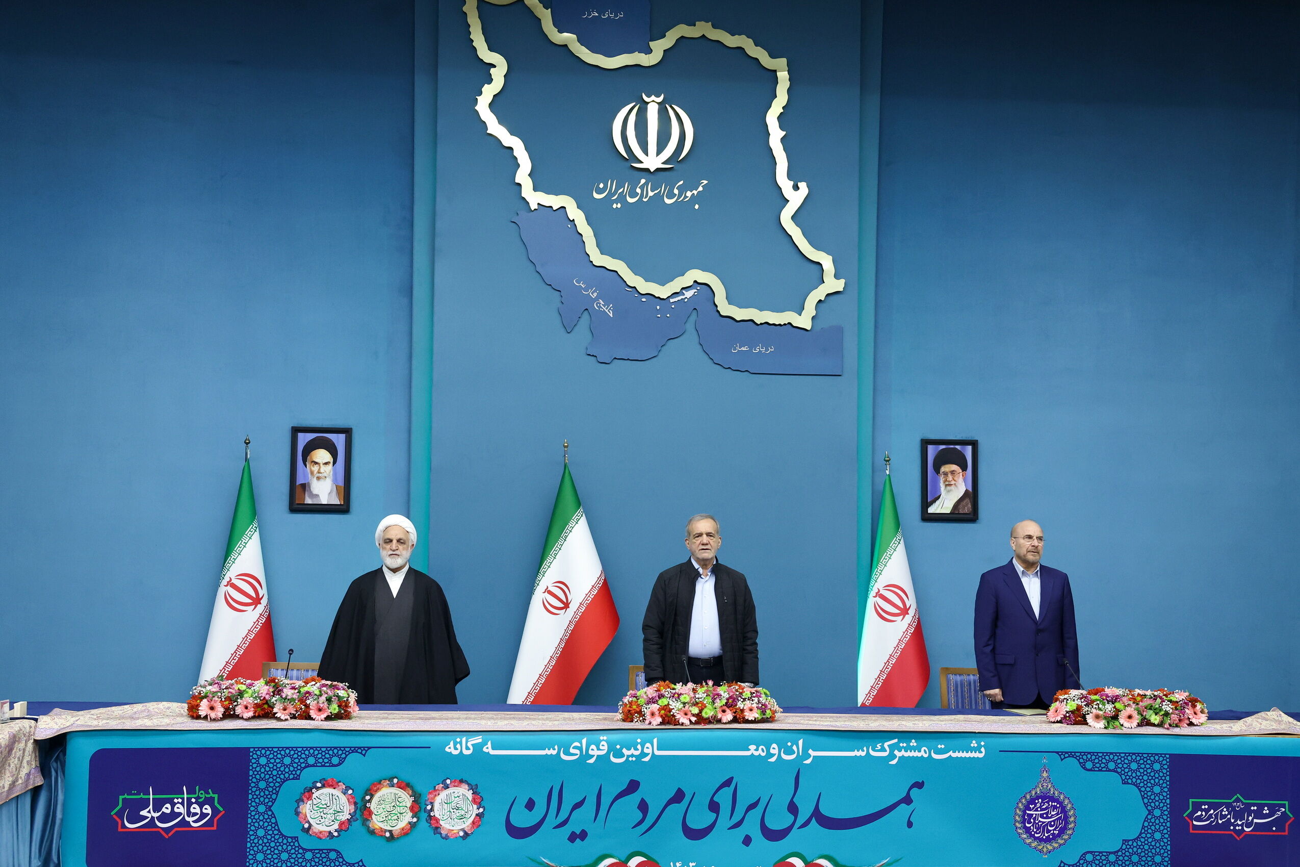  برای مقابله با دشمنان راهی جز حفظ همبستگی داخلی نداریم