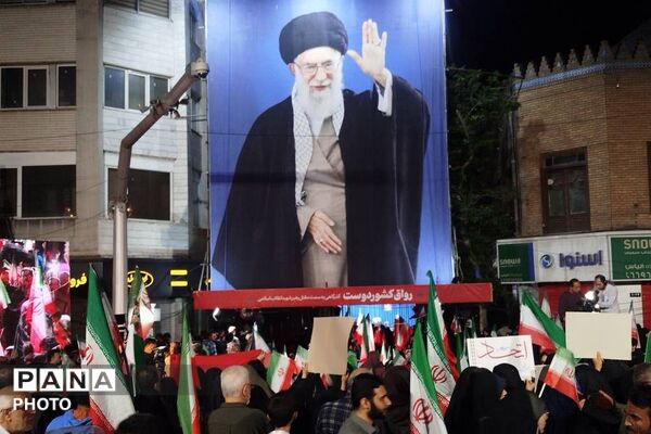 حضور بزرگ فرهنگیان در اجتماع معلمان کشور دوست 