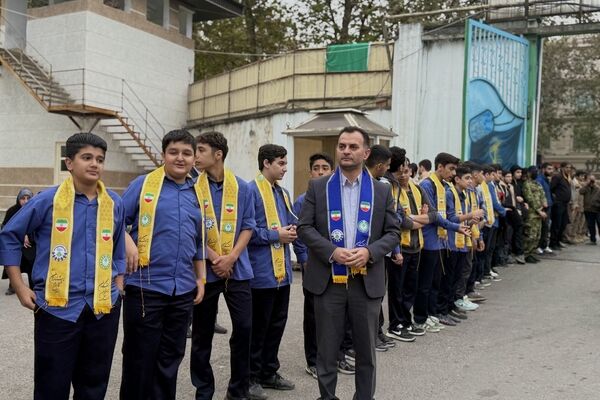  مراسم تشییع ۱۰ شهید گمنام در آمل