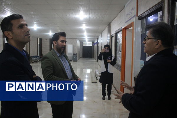 بازدید سرزده نوروزی مدیرکل آموزش و پرورش استان بوشهر از دوایر مختلف اداره‌کل