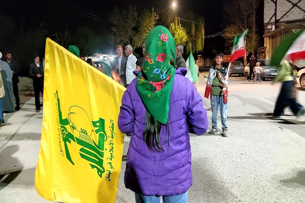 سنگر ما خیابان است 