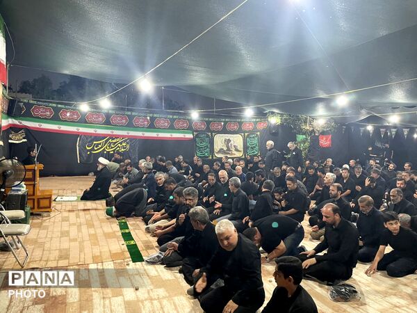 حضور امام جمعه کاشمر در محفل روضه خانگی