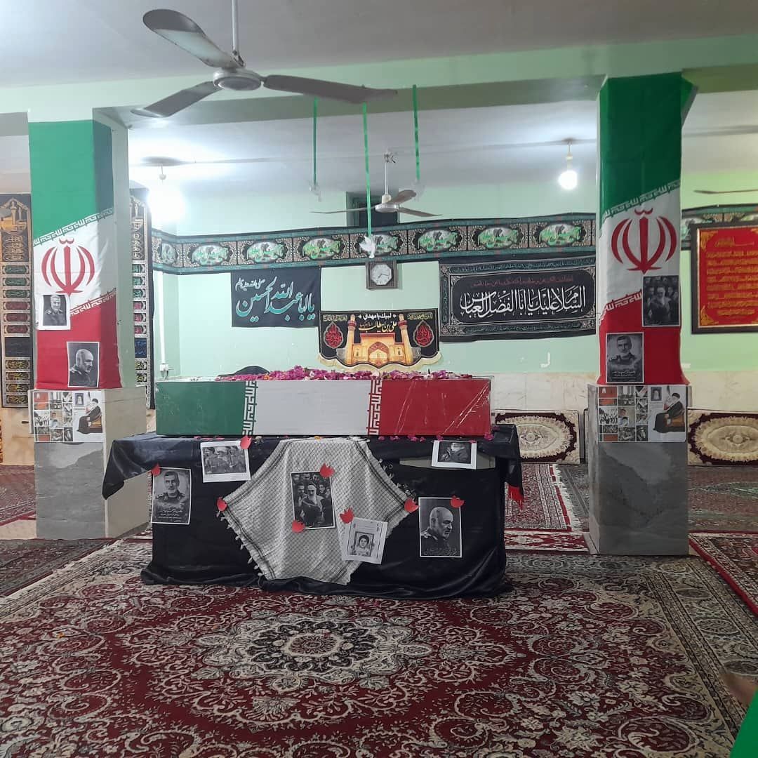 مراسم استقبال از شهید گمنام در روستای سرزه 