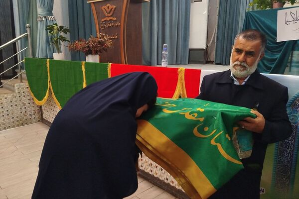 افتتاحیه طرح مصباح الهدی و جشن میلاد حضرت زینب(س) دبیرستان ریحانه النبی باقرشهر 