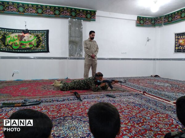 کلاس اسلحه شناسی در سراب میمه اجرا شد