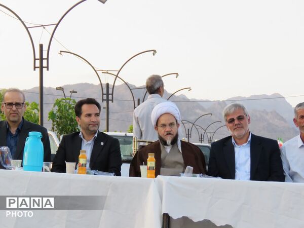 همایش «سپاس معلم» در خلیل‌آباد