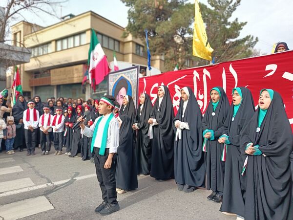 راهپیمایی یوم الله۲۲بهمن در شهرستان نیشابور 