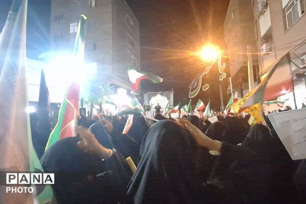حضور اقشار مختلف مردم تهران در اربعین رهبر شهید انقلاب اسلامی 