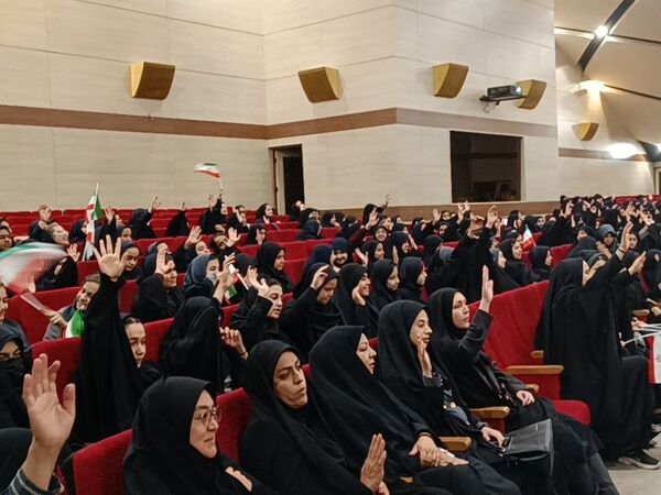 برگزاری اختتامیه دهمین دوره جشنواره فرهنگی هنری یاران شیدایی