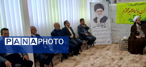 دیدار تعاونی‌گران شهرستان خلیل‌آباد با امام جمعه در هفته تعاون
