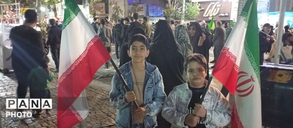 هفتاد و چهارمین شب از تجمع اقتدار در ملایر 