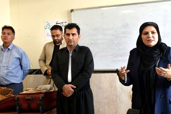 دوره توانمندسازی معلمان ابتدایی در ثلاث‌ باباجانی