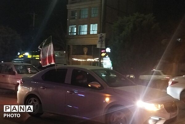 بلوار فضل میزبان پرچم های ایران شد 