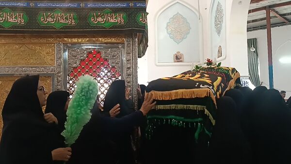 برگزاری مراسم تشییع نمادین پیکر حضرت فاطمه(س)در امامزاده سید محمد(ع)کاشمر
