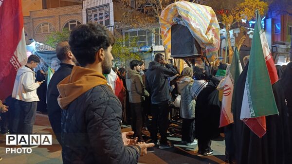 مردم اهر همگام با سراسر کشور، شصتمین حضور خود را در میدان ثبت کردند
