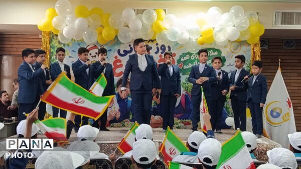 گرامیداشت روز جهانی تخم‌ مرغ در قم