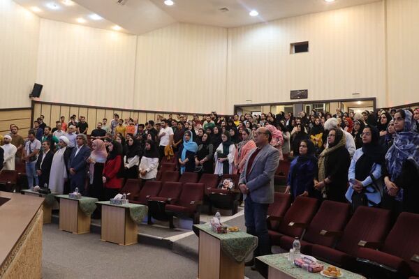 جشن با شکوه بزرگداشت حافظ شیرازی در تالار آزادی دانشگاه کاشان 
