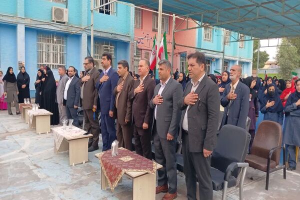 نواختن زنگ کتاب و کتابخوانی در دبیرستان فرهنگ اهواز