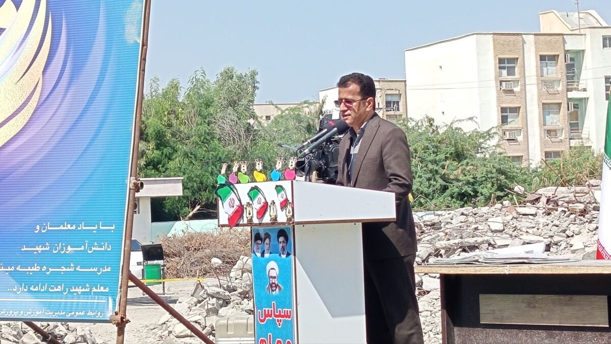 در آغوش هر شهید معلم، چند دانش‌آموز شهید بود؛ فداکاری تا آخرین لحظه ادامه داشت