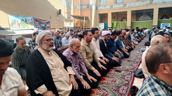 راهپیمایی مردم ولایتمدار شهرستان ورامین در محکومیت رژیم صهیونسیتی 