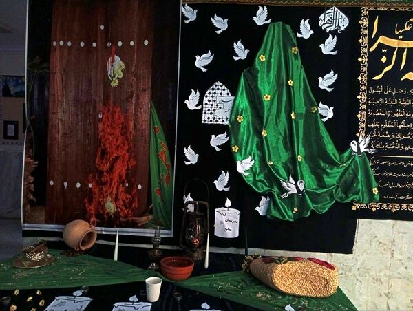 عطر چای به مناسبت شهادت حضرت زهرا (ع) در دبیرستان عطیه 