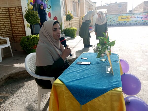 جشن شکوفه‌های دبستان ناهیدنخودی نیشابور