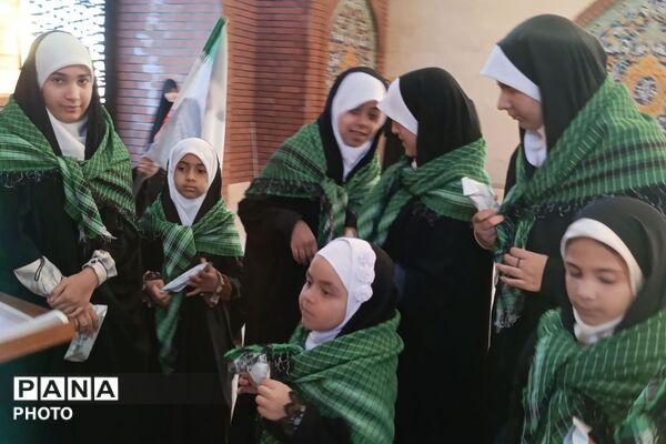 گرامیداشت دهه کرامت بر مزار شهدای جنگ رمضان 