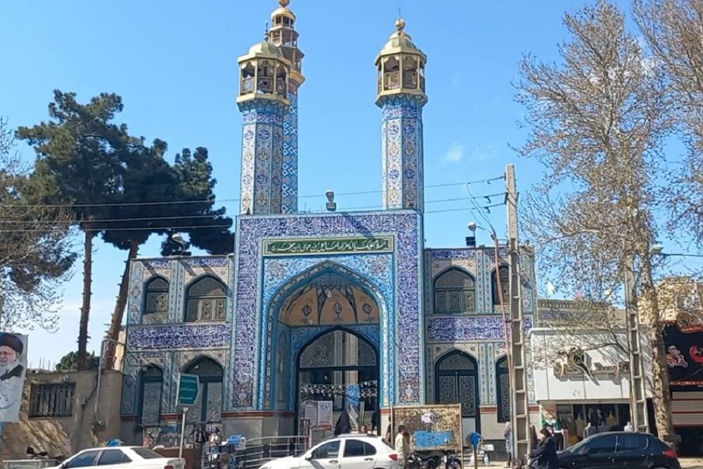 مراسم شب قدر در امامزاده اسماعیل شهریار 