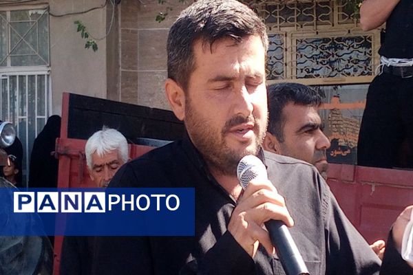 برگزاری مراسم گرامیداشت تاسوعای حسینی در شهر تیتکانلو 