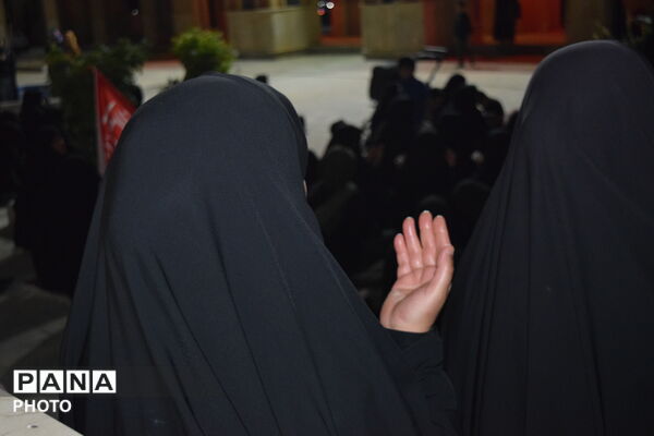 فارسان در مسیر کربلا؛ صد و پنجاه و پنجمین تجمع شبانه مردم با حال‌وهوای اربعین