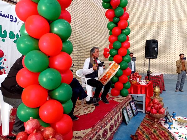 جشن باشکوه انار در روستای نقاب خلیل آباد