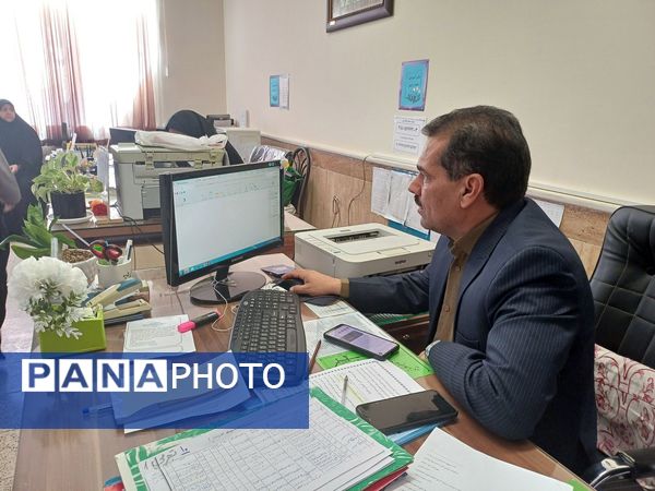 بازدید معاون آموزش متوسطه اداره‌کل آموزش و پرورش استان از مدارس شهرستان جاجرم 