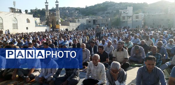 نماز عید سعید فطر در میناب