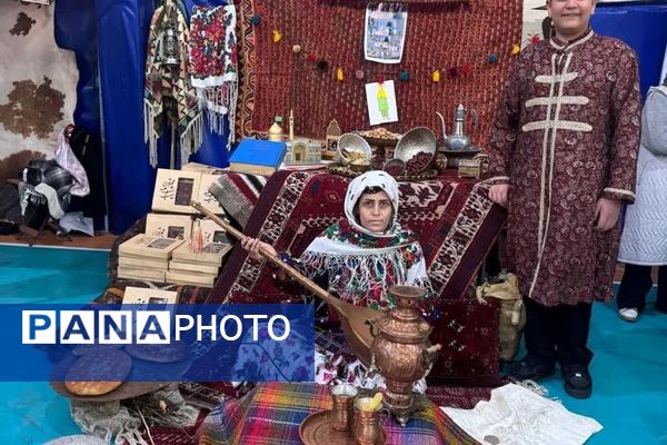 یلدایی به یاد ماندنی در مدرسه البرز رودهن