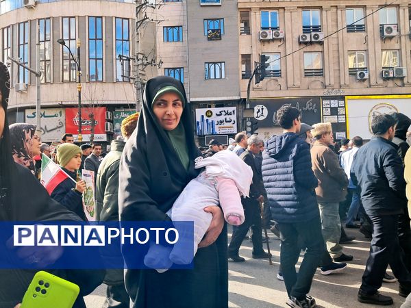 حماسه دهه نودی‌ها در راهپیمایی ۲۲ بهمن قائمشهر