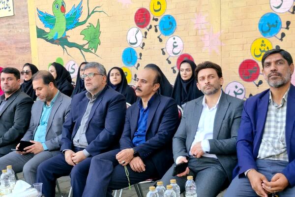 زنگ هفته سلامت روان در مدرسه کودک مسلمان قرچک به صدا در آمد