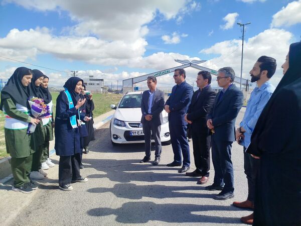 بازدید معاون فعالیت‌های تشکیلاتی سازمان دانش‌آموزی از مدارس تمام تشکیلاتی مدارس خدابنده
