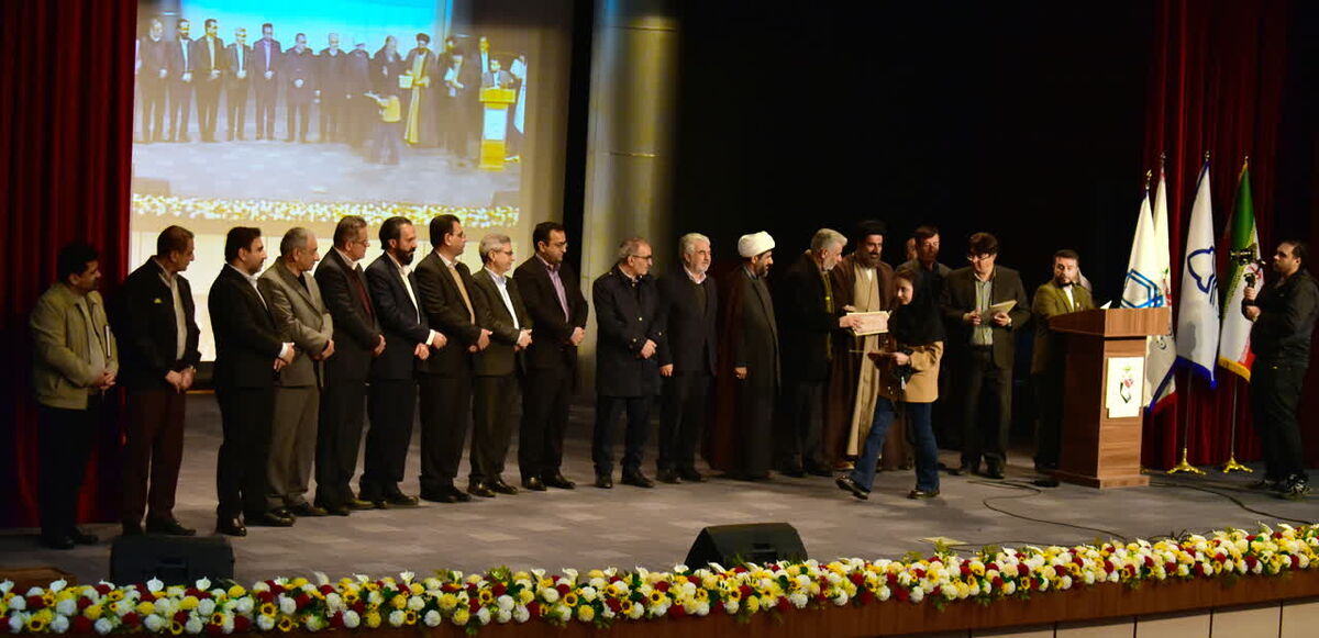 تجلیل از ۱۸۰ دانش‌آموز برتر شاهد و ایثارگر بویراحمد با حضور مسئولان استانی