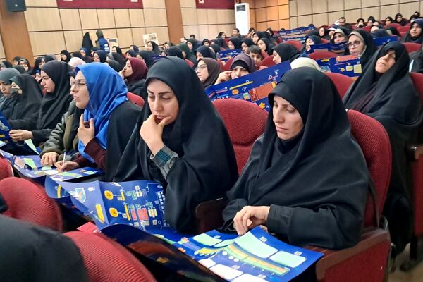 گردهمایی توجیهی «افق نو در تربیت» با تمرکز بر طرح ایرانمون