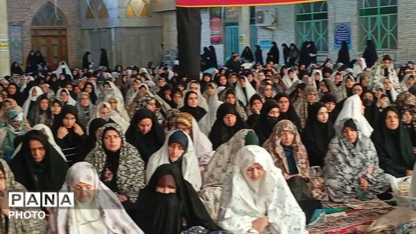 حضور حماسی مردم شهرستان کردکوی در نماز جمعه