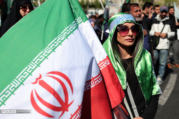 چهلمین روز شهادت رهبر شهید انقلاب اسلامی - تهران