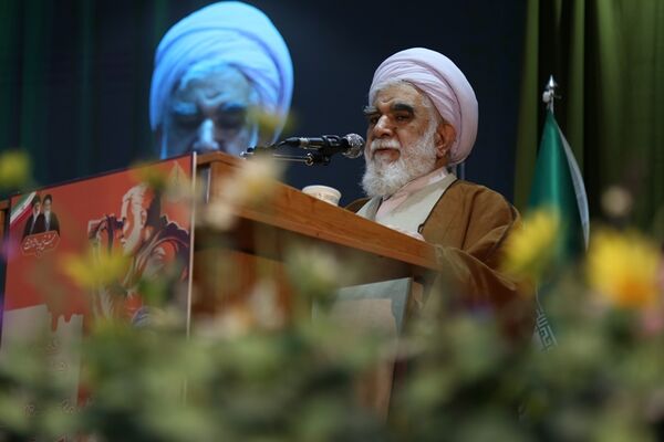 همایش «مکتب مقاومت، مکتب آرمانی»