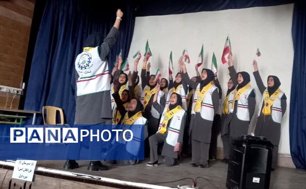 قطار داوری آثار چهل و سومین جشنواره فرهنگی هنری آموزش و پرورش ناحیه ۳ به ایستگاه پایانی رسید