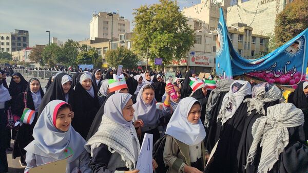 راهپیمایی یوم الله 13 آبان در مشهد مقدس 