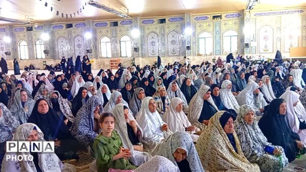 نماز جمعه عبادی و سیاسی در مصلی یاسوج